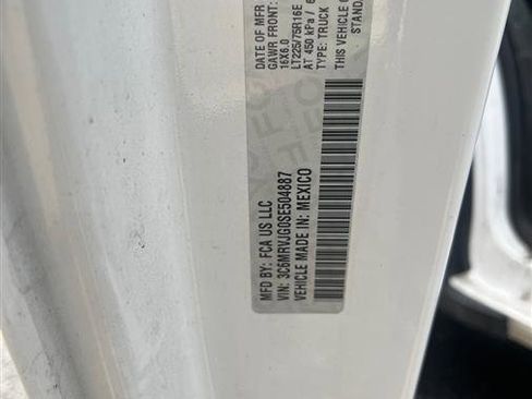 Used 2025 RAM ProMaster 3500 w/ Convenience Group image 9