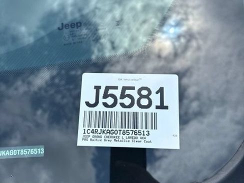 New 2026 Jeep Grand Cherokee L Laredo AWD/4WD image 28