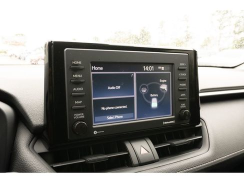 Used 2022 Toyota RAV4 LE image 22