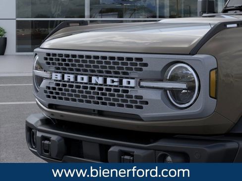 New 2026 Ford Bronco Badlands w/ Sasquatch Package AWD/4WD image 20