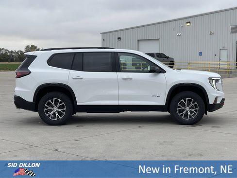 New 2026 GMC Acadia AT4 w/ LPO, All-Weather Package image 14