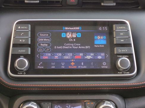 Used 2020 Nissan Kicks SR w/ SR Premium Package image 17