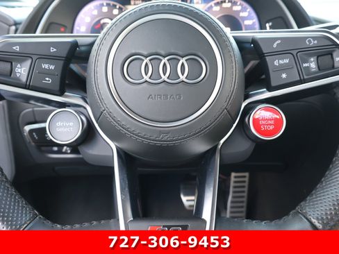 Used 2021 Audi R8 V10 w/ Premium Package image 22