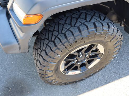 Used 2018 Jeep Wrangler Unlimited Sport S AWD/4WD image 43
