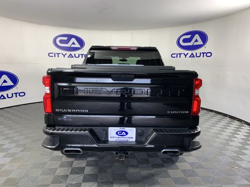 Used 2021 Chevrolet Silverado 1500 Custom Trail Boss w/ Safety Confidence Package AWD/4WD image 4