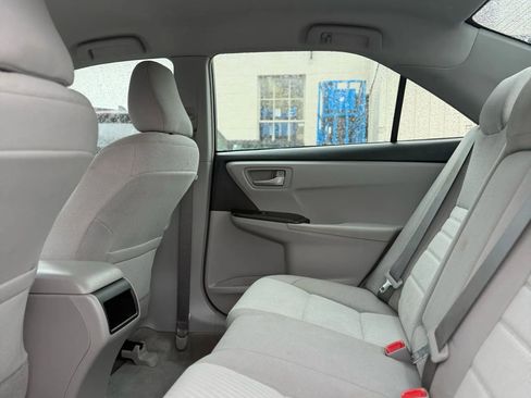 Used 2016 Toyota Camry LE FWD image 24