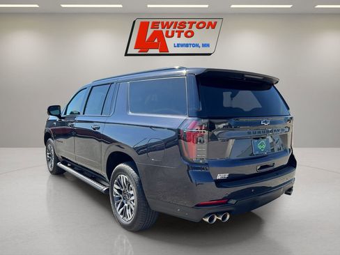 Certified 2025 Chevrolet Suburban Z71 AWD/4WD image 11