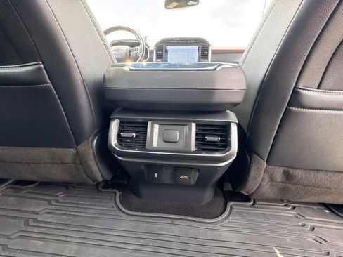 Used 2022 Ford F150 Lariat w/ Max Trailer Tow Package AWD/4WD image 25