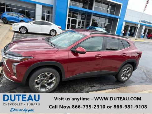 Certified 2024 Chevrolet Trax LT w/ Driver Confidence Package FWD image 1