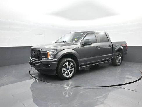 Used 2019 Ford F150 XL w/ Equipment Group 101A Mid AWD/4WD image 4