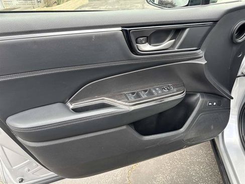 Used 2018 Honda Clarity Plug-In Hybrid image 13