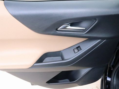 New 2026 Chevrolet Equinox ACTIV w/ Convenience Package III FWD image 16