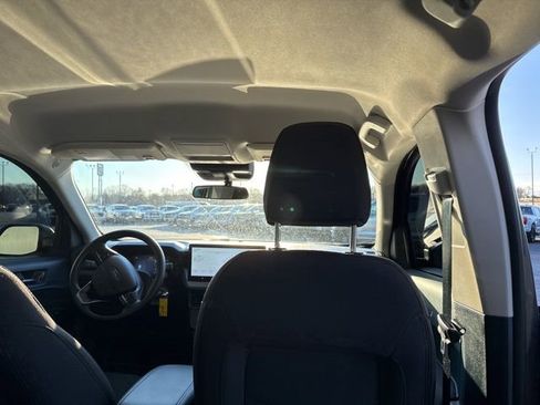 Used 2025 Ford Maverick XL image 26