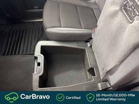 Used 2024 Chevrolet Silverado 1500 LT AWD/4WD image 36