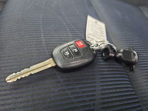 Used 2015 Toyota Prius C Two image 27