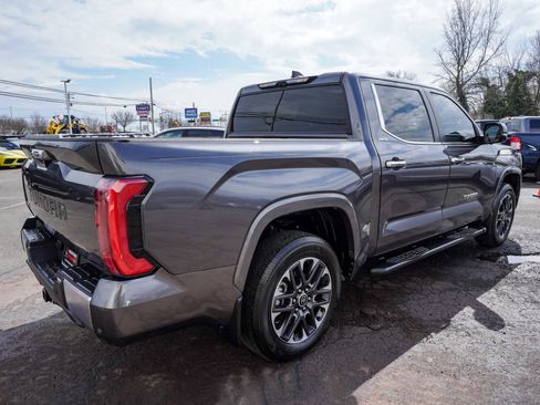 Used 2024 Toyota Tundra Limited image 6