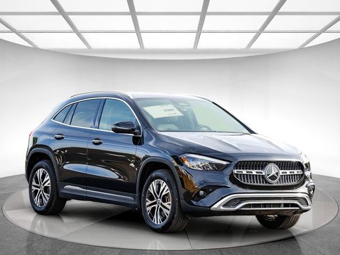 New 2025 Mercedes-Benz GLA 250 image 5
