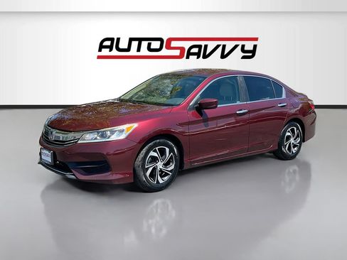 Used 2017 Honda Accord LX image 3
