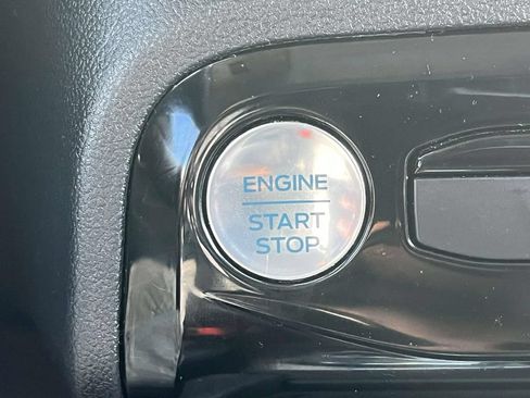 Used 2023 Ford Escape Platinum FWD image 28