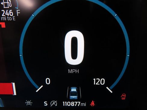 Used 2021 Ford F150 Lariat w/ Equipment Group 502A High image 12