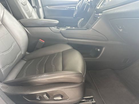 Certified 2023 Cadillac XT5 Sportv w/ Platinum Package image 48