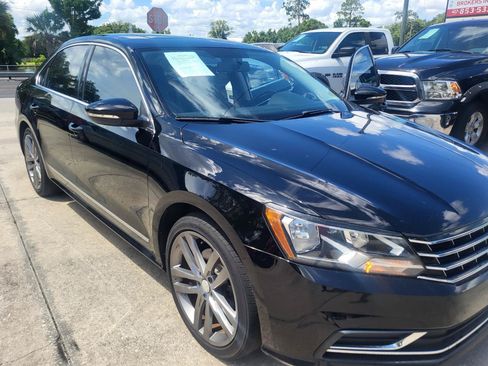 Used 2016 Volkswagen Passat 1.8T SE FWD image 62