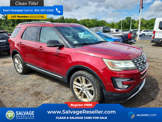 Used 2017 Ford Explorer XLT w/ Equipment Group 202A AWD/4WD image 5