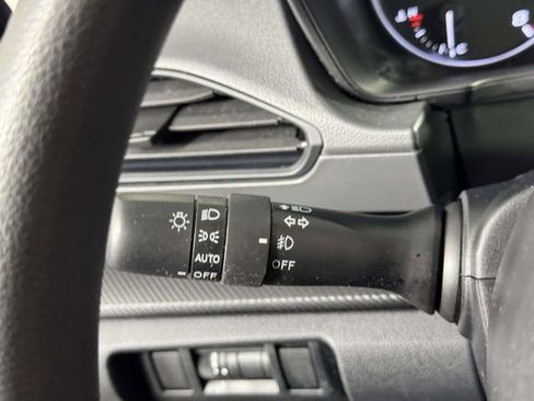 Used 2024 Subaru Crosstrek 2.0i Premium image 20