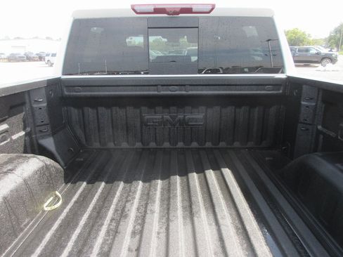 New 2026 GMC Sierra 1500 AT4 w/ AT4 Premium Package image 7