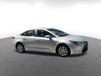 Used 2025 Toyota Corolla LE FWD video 2