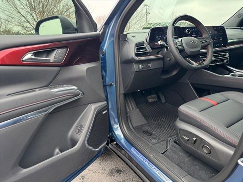 New 2026 Chevrolet Traverse RS w/ LPO, Floor Liner Package image 14