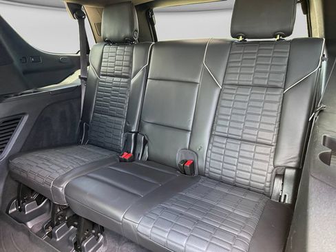 Used 2022 Cadillac Escalade Sport Platinum AWD/4WD image 28