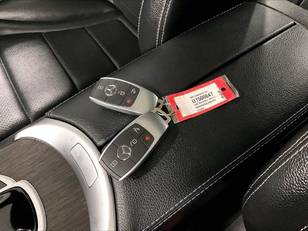 Used 2020 Mercedes-Benz C 300 4MATIC Sedan image 31