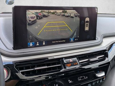 Used 2026 Acura MDX w/ Technology Package FWD image 12