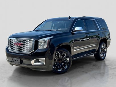 Used 2020 GMC Yukon Denali w/ Denali Ultimate Black Edition