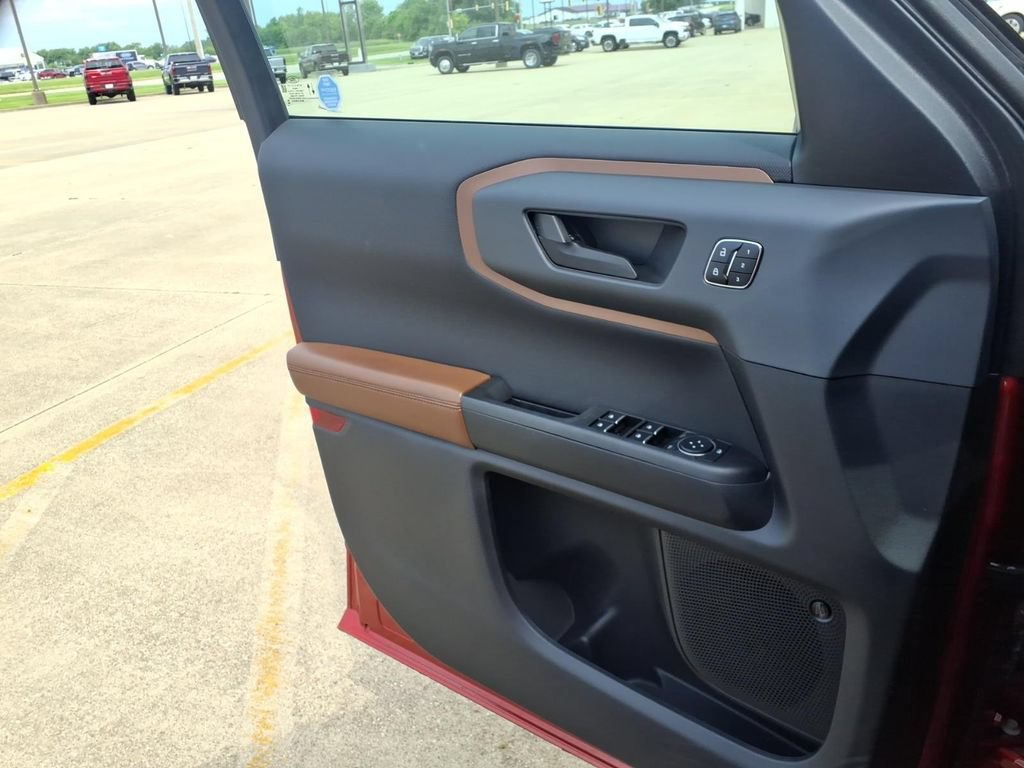 Used 2024 Ford Bronco Sport Outer Banks w/ Tech Package AWD/4WD image 16