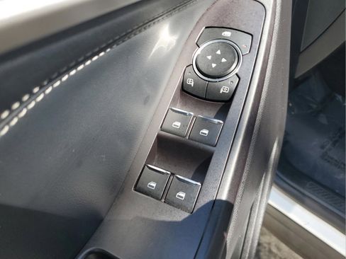 Used 2020 Ford Explorer XLT w/ Equipment Group 202A image 19