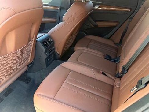 Used 2023 Audi Q5 e Prestige w/ Prestige Package AWD/4WD image 24