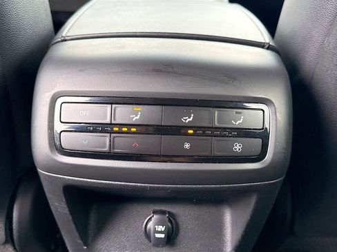 Used 2021 Hyundai Palisade SE AWD/4WD image 23