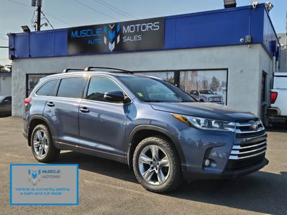 Used 2017 Toyota Highlander Limited