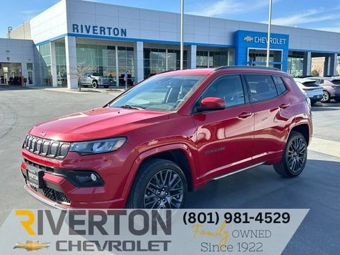 Used 2022 Jeep Compass Limited AWD/4WD image 1