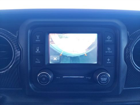 Used 2020 Jeep Wrangler Unlimited Sport image 42