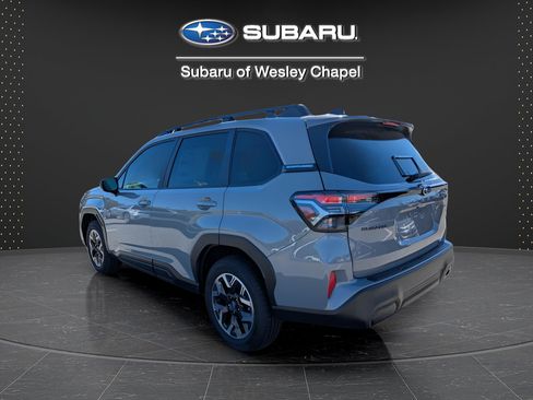 Used 2026 Subaru Forester Premium AWD/4WD image 7