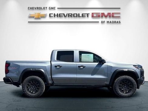 New 2026 Chevrolet Colorado Trail Boss AWD/4WD image 2