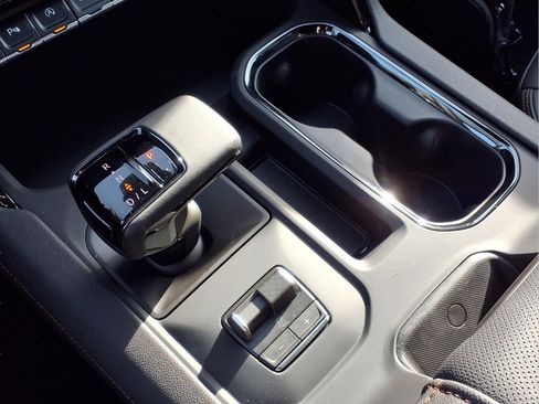 New 2026 GMC Sierra 1500 AT4 w/ AT4 Premium Package image 5