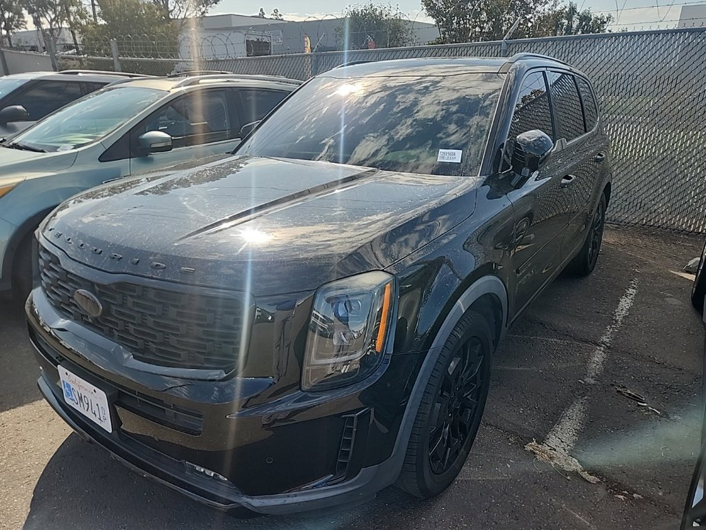 Certified 2021 Kia Telluride SX w/ Nightfall Edition Package AWD/4WD image 4