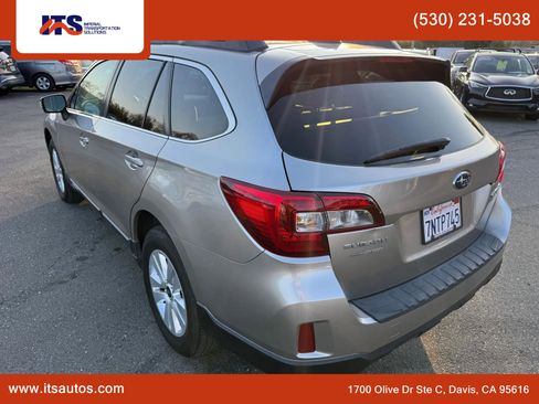 Used 2016 Subaru Outback 2.5i Premium AWD/4WD image 3