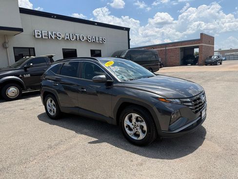 Used 2022 Hyundai Tucson SEL FWD image 4