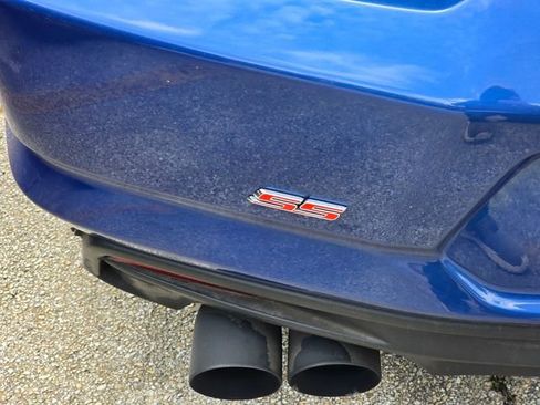 Used 2023 Chevrolet Camaro SS RWD image 9