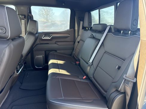 Used 2026 GMC Sierra 1500 Denali image 13
